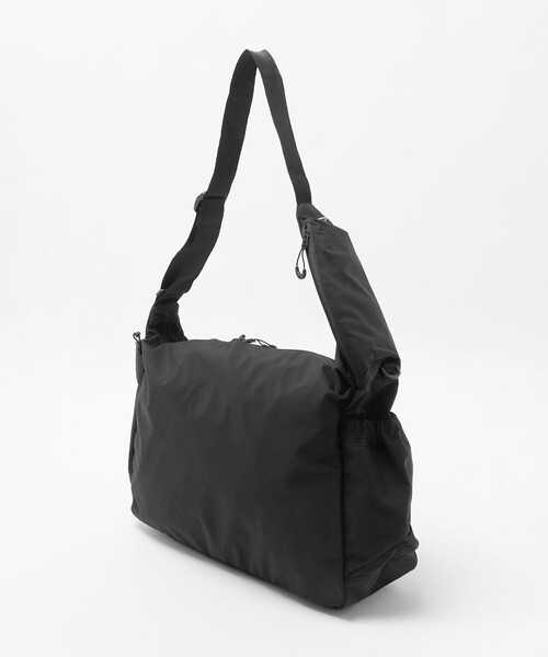 green label relaxing(グリーンレーベルリラクシング)の「<Found Pocket>RIDGE CROSS BAG ショルダー バッグ(トートバッグ・メンズ・ブラック・FREE)」の4枚目の写真