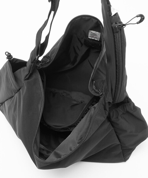 green label relaxing(グリーンレーベルリラクシング)の「<Found Pocket>RIDGE CROSS BAG ショルダー バッグ(トートバッグ・メンズ・ブラック・FREE)」の9枚目の写真