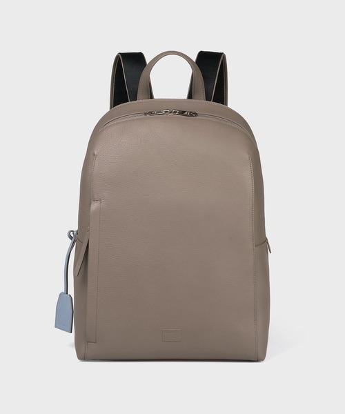 Paul Smith(ポールスミス)の「クリーンレザー トラベルバックパック【553461 N343R】(バックパック/リュック・メンズ・ブラック/グレイッシュベージュ・FREE)」の1枚目の写真