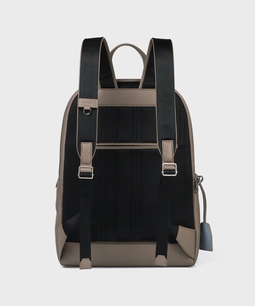 Paul Smith(ポールスミス)の「クリーンレザー トラベルバックパック【553461 N343R】(バックパック/リュック・メンズ・ブラック/グレイッシュベージュ・FREE)」の13枚目の写真