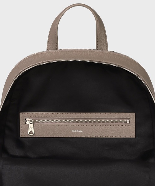 Paul Smith(ポールスミス)の「クリーンレザー トラベルバックパック【553461 N343R】(バックパック/リュック・メンズ・ブラック/グレイッシュベージュ・FREE)」の16枚目の写真