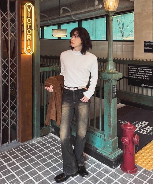 NOWLE（ノウル）の「【NOWLE】スマートフィット モックネック スムース カットソー 長袖 Tシャツ / ロンT（Tシャツ/カットソー・メンズ・ホワイト/ブラック・X-LARGE/LARGE/MEDIUM）」の7枚目の写真