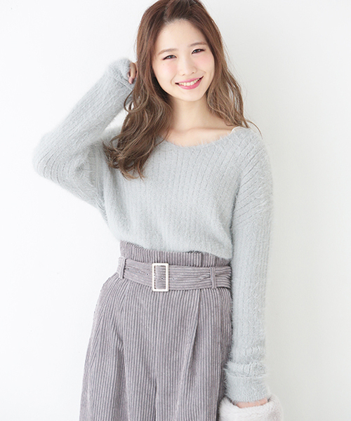one after another NICE CLAUP（ワンアフターアナザーナイスクラップ）の「シャギーVネックニット（ニット/セーター・レディース・ブラック/サックスブルー/ライトピンク/アイボリー・FREE）」の10枚目の写真