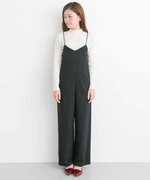 URBAN RESEARCH(アーバンリサーチ)の「UR キャミオールインワン(サロペット/オーバーオール・レディース・ブラック/ベージュ・36/38)」の7枚目の写真