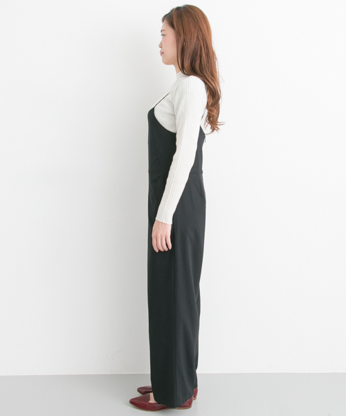 URBAN RESEARCH(アーバンリサーチ)の「UR キャミオールインワン(サロペット/オーバーオール・レディース・ブラック/ベージュ・36/38)」の8枚目の写真