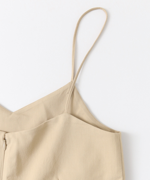 URBAN RESEARCH(アーバンリサーチ)の「UR キャミオールインワン(サロペット/オーバーオール・レディース・ブラック/ベージュ・36/38)」の15枚目の写真