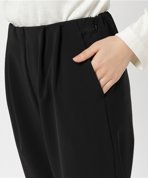Sono(ソーノ)の「【SONO】タッククロップドパンツ【セットアップ対応】(その他パンツ・レディース・キャメル/ブラック・S(1)/M(2))」の8枚目の写真