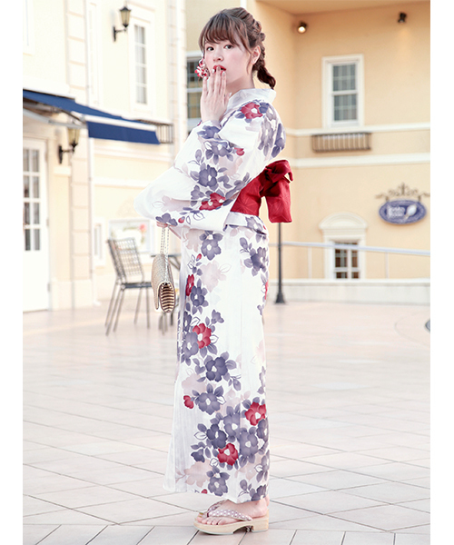 bonheur saisons（ボヌールセゾン）の「浴衣3点セット （浴衣＋帯＋下駄）「bonheur saisons/ボヌールセゾン」（浴衣・レディース・ホワイト系その他/レッド系その他2/ベージュ系その他6/ピンク系その他/ベージュ系その他7/ライトブルー/ブルー系その他3/イエロー系その他2/ベージュ系その他5/ホワイト系その他2/ブルー系その他5/ホワイト系その他4/ブルー系その他6/ホワイト系その他3/ブルー系その他/ブルー系その他2・FREE/フリー）」の20枚目の写真