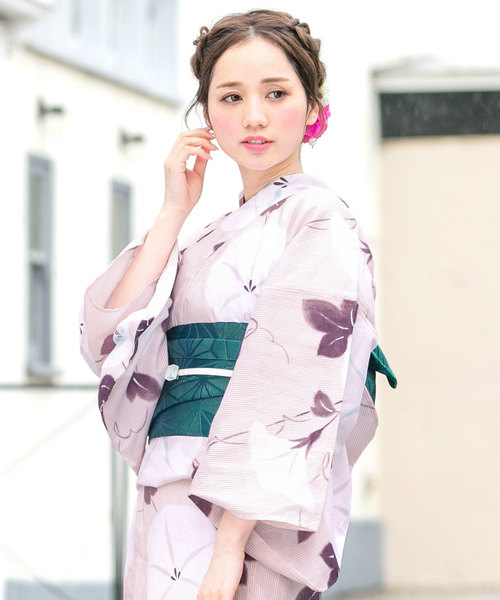 bonheur saisons（ボヌールセゾン）の「浴衣3点セット （浴衣＋帯＋下駄）「bonheur saisons/ボヌールセゾン」（浴衣・レディース・ホワイト系その他/レッド系その他2/ベージュ系その他6/ピンク系その他/ベージュ系その他7/ライトブルー/ブルー系その他3/イエロー系その他2/ベージュ系その他5/ホワイト系その他2/ブルー系その他5/ホワイト系その他4/ブルー系その他6/ホワイト系その他3/ブルー系その他/ブルー系その他2・FREE/フリー）」の15枚目の写真