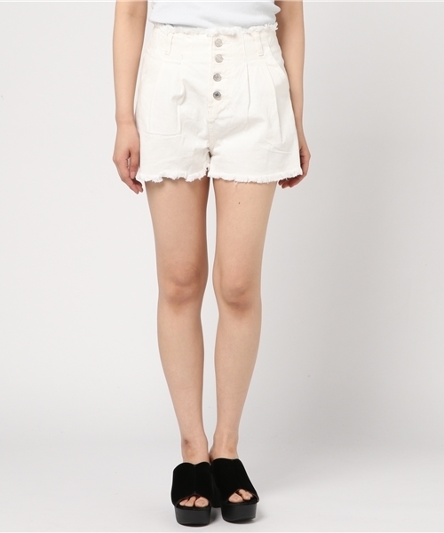 Honeys（ハニーズ）の「フリンジショートパンツ（デニムパンツ・レディース・ブルー系その他/オフホワイト/ライトブルー・L/S/M）」の12枚目の写真