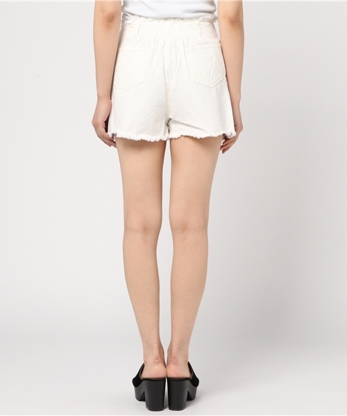 Honeys（ハニーズ）の「フリンジショートパンツ（デニムパンツ・レディース・ブルー系その他/オフホワイト/ライトブルー・L/S/M）」の14枚目の写真