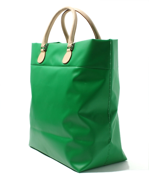 BEAMS（ビームス）の「Scye / ターポリンTOTE（トートバッグ・メンズ・グリーン・ONE SIZE）」の2枚目の写真