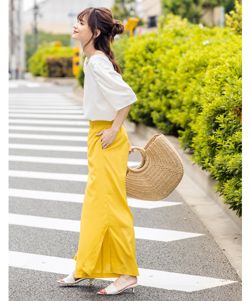 Re:EDIT(リエディ)の「薄手ポンチ5分袖タックショルダー両Vネックトップス(Tシャツ/カットソー・レディース・ベージュ/マスタード/ブラウン/グリーン/ブラック/アイボリー・MEDIUM/LARGE)」の22枚目の写真
