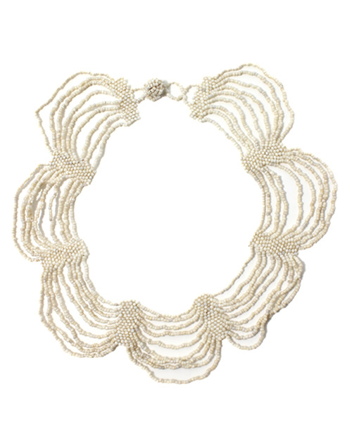 bpr BEAMS（ビーピーアール ビームス ）の「designsix LONDON / jadeネックレス（ネックレス・レディース・ホワイト/ブラック/ターコイズブルー/ロイヤルブルー/イエロー/レッド/シルバー/その他1/ホワイト系その他/ピンク/グリーン・ONESIZE）」の3枚目の写真