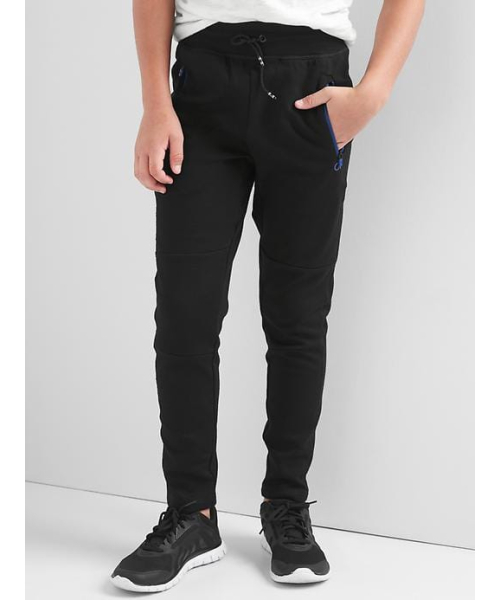 GAP(ギャップ)の「Gapfitキッズ ジップパンツ(その他パンツ・キッズ・グレー系カモフラージュ/グレー/ブラック/ボルドー/ブルー・150cm/120cm/110cm/160cm/140cm/130cm)」の2枚目の写真