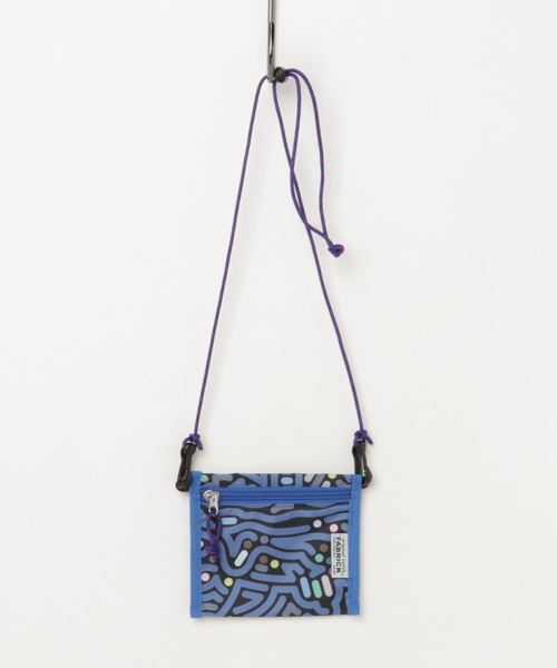 FABRICK(ファブリック)の「FABRICK【HIDDEN CHAMPION feat. Yoon Hyup】FLAT 2WAY POUCH M(ショルダーバッグ・メンズ・その他・FREE)」の1枚目の写真