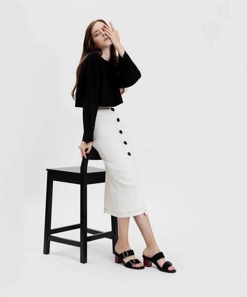 CHARLES & KEITH(チャールズ & キース)の「ダブルストラップミュール / DOUBLE STRAP MULES(サンダル・レディース・ブラック/オレンジ・22.5cm/23cm/23.5cm/24.5cm/25cm)」の7枚目の写真