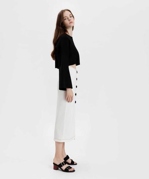 CHARLES & KEITH(チャールズ & キース)の「ダブルストラップミュール / DOUBLE STRAP MULES(サンダル・レディース・ブラック/オレンジ・22.5cm/23cm/23.5cm/24.5cm/25cm)」の8枚目の写真