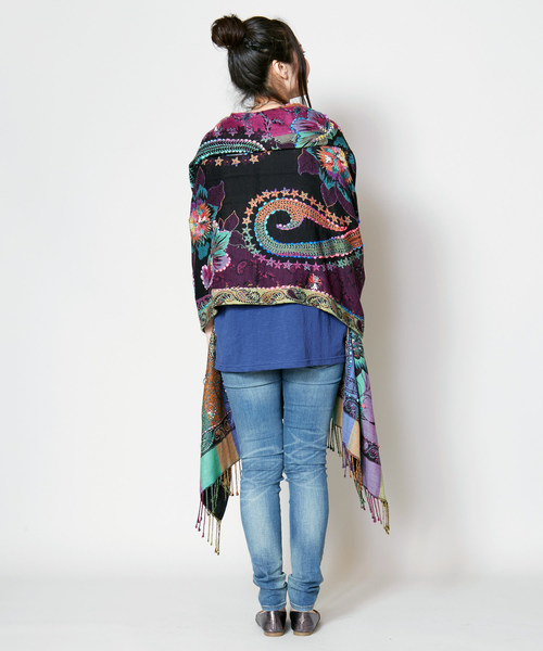 チャイハネ（チャイハネ）の「【チャイハネ】yul ジャガード刺繍ケープ（カーディガン/ボレロ・レディース・ブラック/パープル/ターコイズブルー・FREE）」の8枚目の写真