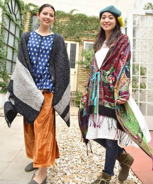 チャイハネ（チャイハネ）の「【チャイハネ】yul ジャガード刺繍ケープ（カーディガン/ボレロ・レディース・ブラック/パープル/ターコイズブルー・FREE）」の14枚目の写真