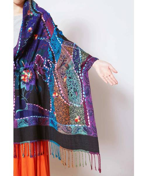チャイハネ（チャイハネ）の「【チャイハネ】yul ジャガード刺繍ケープ（カーディガン/ボレロ・レディース・ブラック/パープル/ターコイズブルー・FREE）」の16枚目の写真