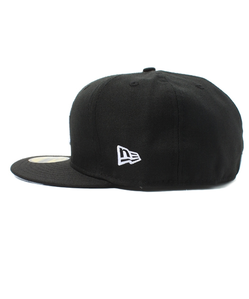 NEW ERA（ニューエラ）の「WEGO/59FIFTY NYロゴキャップ（キャップ・メンズ・ブラック・SMALL/MEDIUM/LARGE）」の2枚目の写真
