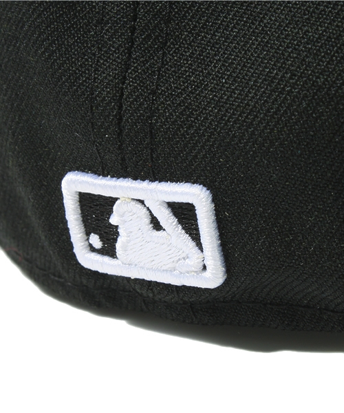 NEW ERA（ニューエラ）の「WEGO/59FIFTY NYロゴキャップ（キャップ・メンズ・ブラック・SMALL/MEDIUM/LARGE）」の4枚目の写真