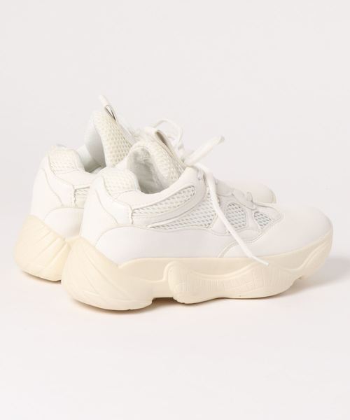 KOBE LETTUCE(コウベレタス)の「ダッドスニーカー(スニーカー・レディース・ホワイト/ブラック・LL/L/S/M)」の4枚目の写真