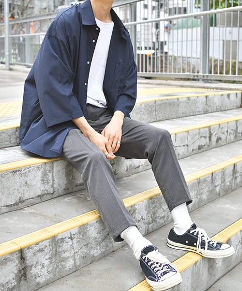 kutir（クティール）の「【ウルトラルーズシルエット】ハーフスリーブシャツ（シャツ/ブラウス・メンズ・チャコールグレー/ベージュ/ネイビー・MEDIUM/LARGE）」の4枚目の写真