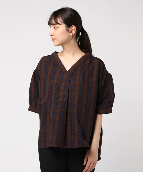 sabstreet my standard(サブストリートマイスタンダード)の「Vネックパフスリーブブラウス【大きいサイズ対応】【9号(M)~19号(5L)】(シャツ/ブラウス・レディース・ベージュ/ブラウン/グリーン・15号/9号/19号)」の22枚目の写真