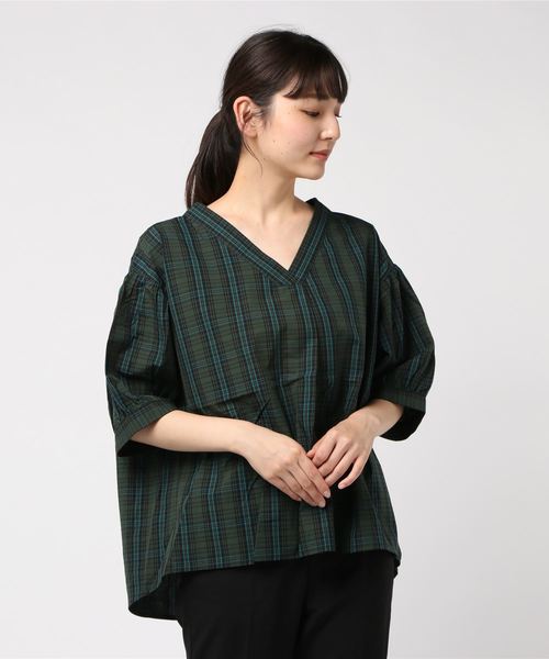 sabstreet my standard(サブストリートマイスタンダード)の「Vネックパフスリーブブラウス【大きいサイズ対応】【9号(M)~19号(5L)】(シャツ/ブラウス・レディース・ベージュ/ブラウン/グリーン・15号/9号/19号)」の9枚目の写真