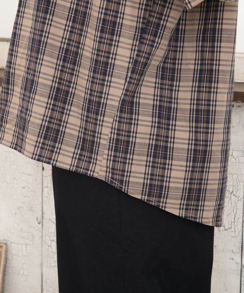 sabstreet my standard(サブストリートマイスタンダード)の「Vネックパフスリーブブラウス【大きいサイズ対応】【9号(M)~19号(5L)】(シャツ/ブラウス・レディース・ベージュ/ブラウン/グリーン・15号/9号/19号)」の14枚目の写真