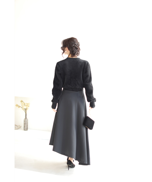 cawaii（カワイイ）の「（黒）パールの花ボタン輝くファーショートカーディガン（カーディガン/ボレロ・レディース・ブラック・FREE）」の19枚目の写真