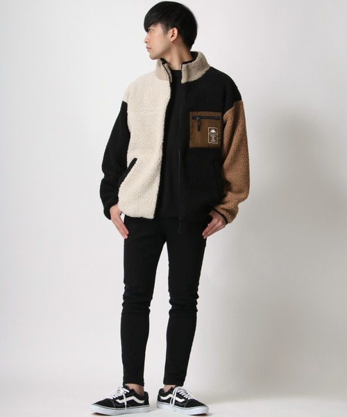 Kappa（カッパ）の「Kappa/カッパ 別注 オーバーサイズ シープボアジャケット レディース メンズ ブルゾン/ボアフリースジャケット（ブルゾン・メンズ・ベージュ/オフホワイト/モカ/ブラック/グリーン/ライトベージュ/ブラック系その他/ホワイト系その他/ブラック系その他3/ブラック系その他2/チャコールグレー/アイボリー/ブラック系その他4・M/L/XL/S）」の16枚目の写真