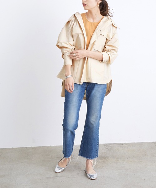 ADAM ET ROPE'（アダムエロペ）の「【WEB限定】マウンテンパーカー（マウンテンパーカー・レディース・ベージュ/ネイビー/キナリ・FREE）」の12枚目の写真