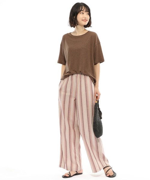 LAKOLE（ラコレ）の「リネンMIXボクシーTシャツ / LAKOLE（Tシャツ/カットソー・レディース・ホワイト/サンドグレー/レッド/ネイビー/ブラック/ブラウン・SMALL/MEDIUM）」の18枚目の写真