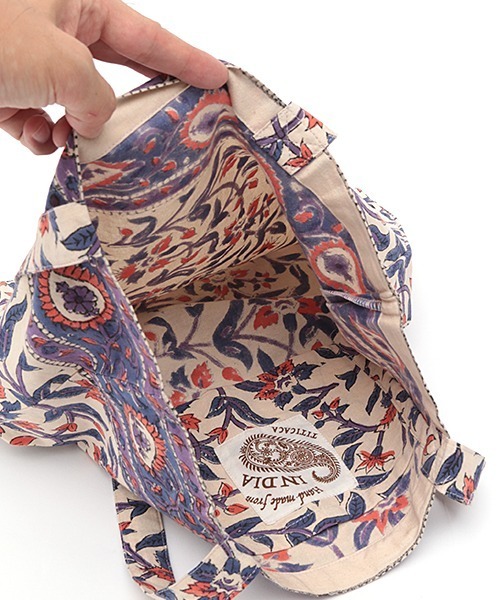 チチカカ（チチカカ）の「ブロックプリントエコトートバッグ（エコバッグ/サブバッグ・レディース・レッド/イエロー/グリーン・FREE）」の8枚目の写真