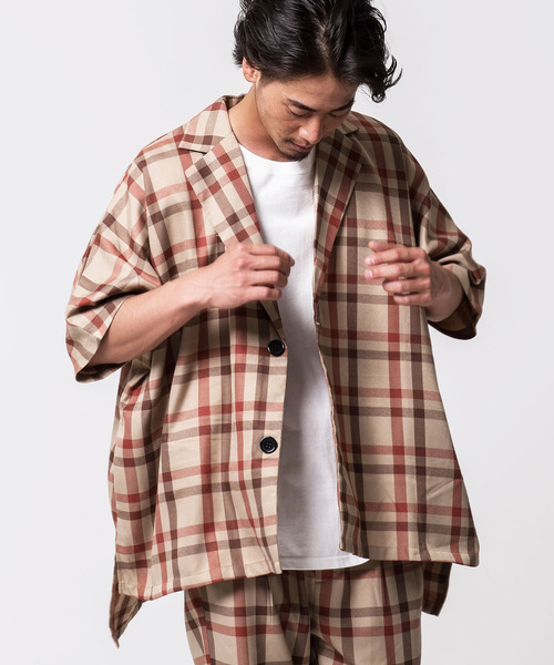 CavariA（キャバリア）の「『CavariA/キャバリア』チェック柄ビッグシルエットシャツジャケット（シャツ/ブラウス・メンズ・ベージュ/ホワイト・L/M）」の2枚目の写真