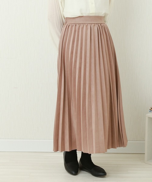 CHARM BERRY TIC(チャームベリーチック)の「スウェードポンチ アコーディオンプリーツスカート(スカート・レディース・アイボリー/ピンク/ベージュ/カーキ/ブラック・M/L)」の5枚目の写真