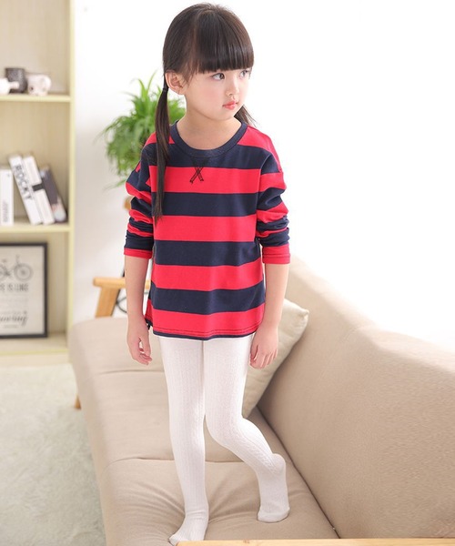 TeddyShop（テディショップ）の「キッズ ケーブル編みストレッチタイツ（タイツ/ストッキング・キッズ・チャコールグレー/ワインレッド/ベージュ/グレー/ラベンダー/パープル/ピンク/ネイビー/ブラック/ホワイト・95/135/125/115/105）」の11枚目の写真