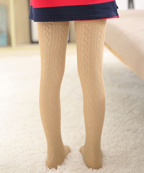 TeddyShop（テディショップ）の「キッズ ケーブル編みストレッチタイツ（タイツ/ストッキング・キッズ・チャコールグレー/ワインレッド/ベージュ/グレー/ラベンダー/パープル/ピンク/ネイビー/ブラック/ホワイト・95/135/125/115/105）」の20枚目の写真