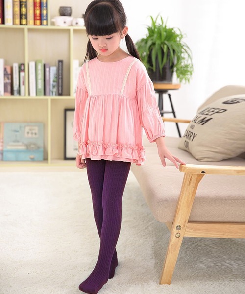 TeddyShop（テディショップ）の「キッズ ケーブル編みストレッチタイツ（タイツ/ストッキング・キッズ・チャコールグレー/ワインレッド/ベージュ/グレー/ラベンダー/パープル/ピンク/ネイビー/ブラック/ホワイト・95/135/125/115/105）」の22枚目の写真