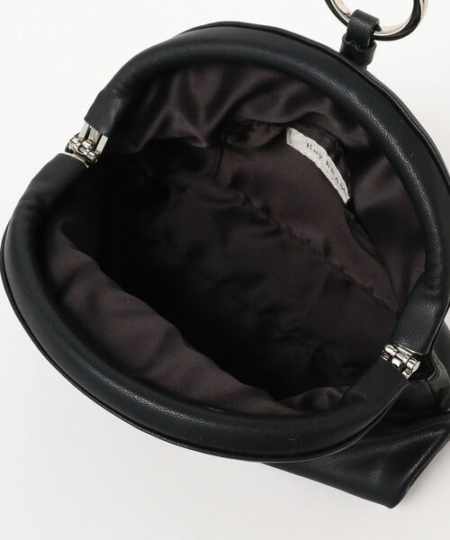 Ray BEAMS(レイビームス)の「Ray BEAMS / 口バネ ボリューム バッグ(トートバッグ・レディース・ブラック/ベージュ・ONE SIZE)」の6枚目の写真