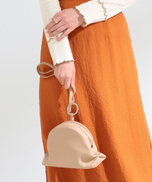 Ray BEAMS(レイビームス)の「Ray BEAMS / 口バネ ボリューム バッグ(トートバッグ・レディース・ブラック/ベージュ・ONE SIZE)」の17枚目の写真