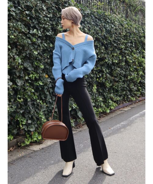 EMODA（エモダ）の「アーチショルダーバッグ（ショルダーバッグ・レディース・ブラック/ブラウン・FREE）」の4枚目の写真