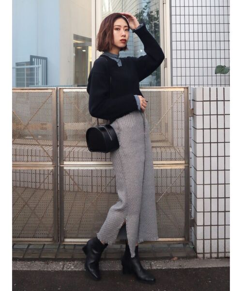 EMODA（エモダ）の「アーチショルダーバッグ（ショルダーバッグ・レディース・ブラック/ブラウン・FREE）」の5枚目の写真