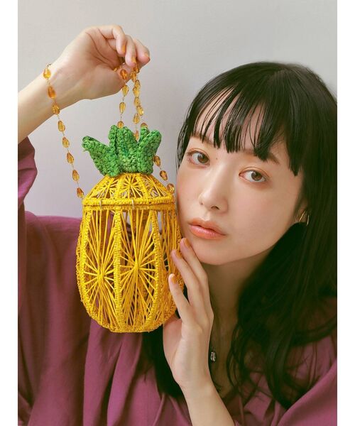 Ungrid（アングリッド）の「パイナップルショルダーバッグ（ショルダーバッグ・レディース・イエロー・FREE）」の2枚目の写真