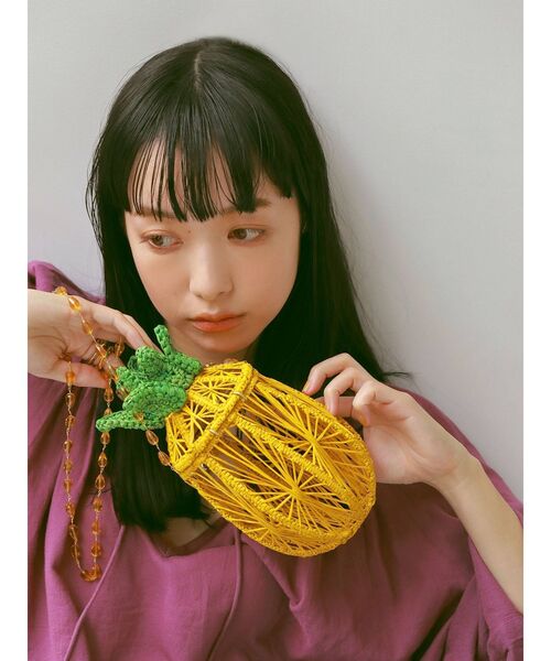 Ungrid（アングリッド）の「パイナップルショルダーバッグ（ショルダーバッグ・レディース・イエロー・FREE）」の4枚目の写真