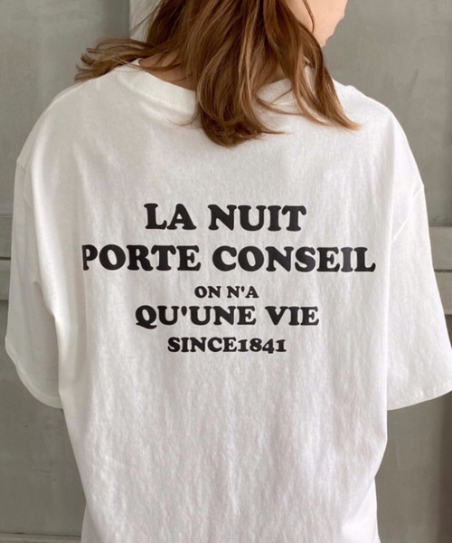 moment+（モーメントプラス）の「コットン100％カラーロゴプリント半袖T（Tシャツ/カットソー・レディース・チャコールグレー/ベージュ/オフホワイト/オレンジ/ブルー/グリーン・M）」の2枚目の写真