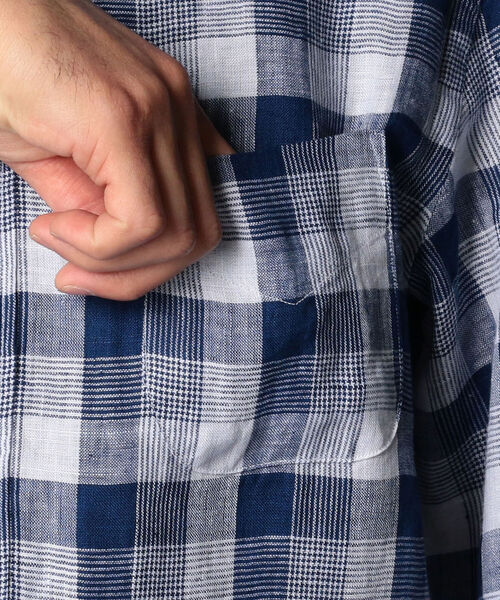 NOLLEY'S goodman（ノーリーズグッドマン）の「パラシュートボタン リネン七分袖 シャツ（シャツ/ブラウス・メンズ・ホワイト/ネイビー/ブルー系その他2/ブルー系その他3/レッド系その他3・S/M/L/XL）」の12枚目の写真